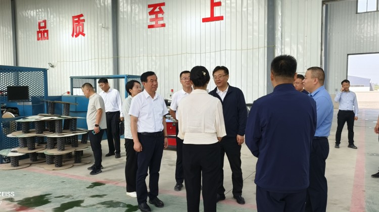玉门市市委书记王超一行到亚盛亚美特  玉门子公司调研