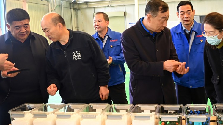  甘肃农垦集团外部董事赴亚盛亚美特公司调研